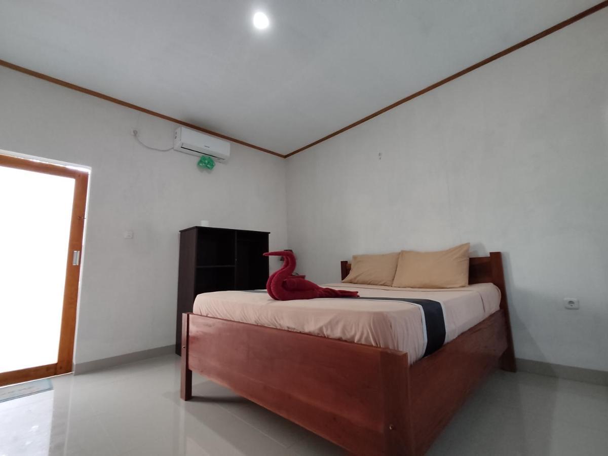 Kebun Homestay Kuta  Экстерьер фото