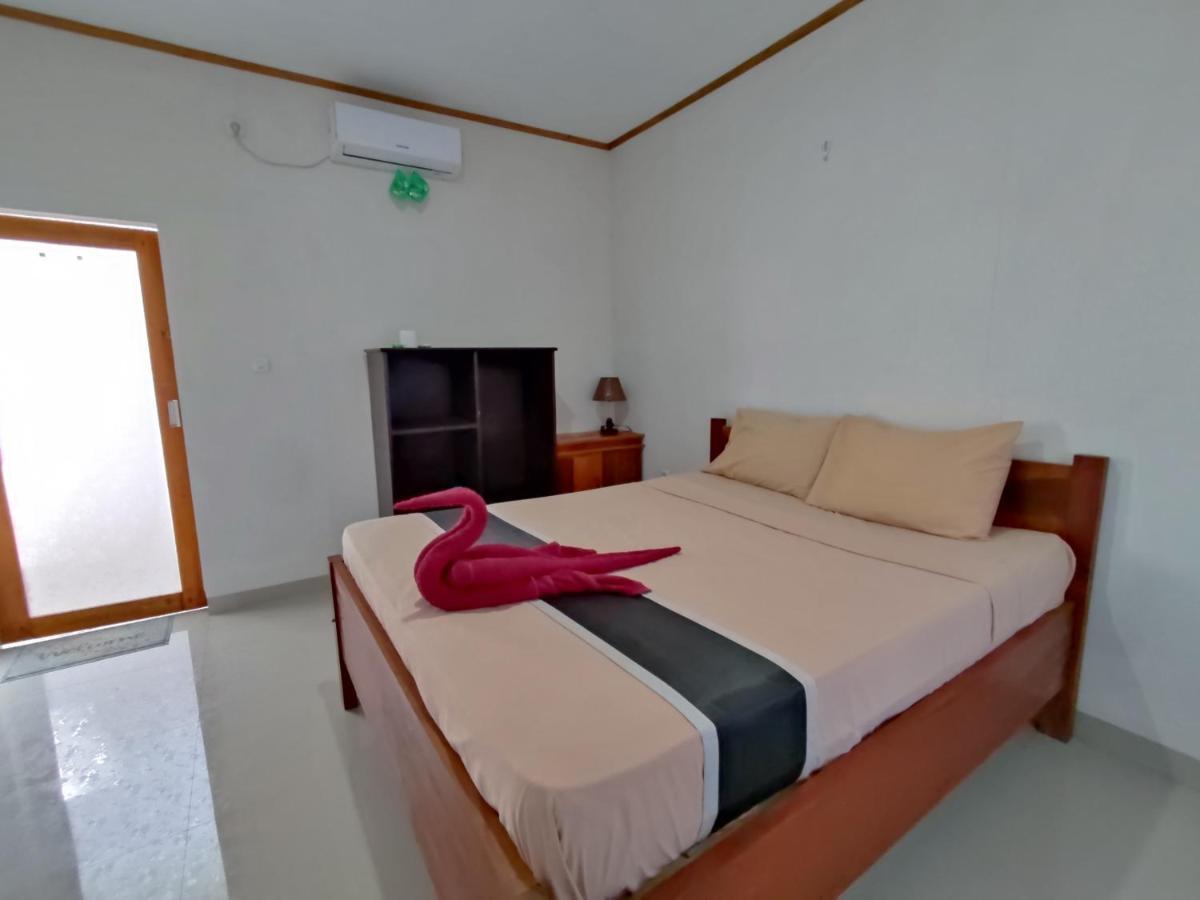 Kebun Homestay Kuta  Экстерьер фото